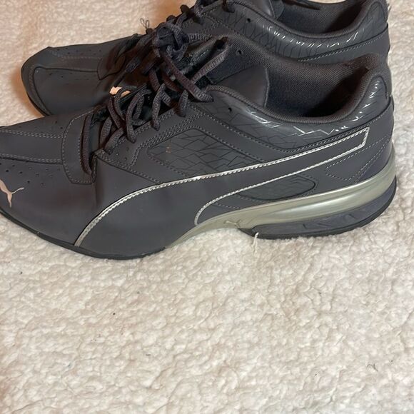 Puma men’s sneakers size 12 - Picture 5 of 10